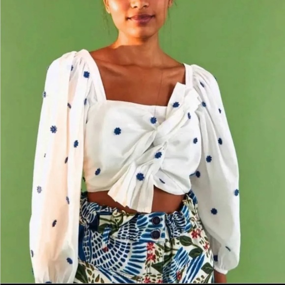 FARM Rio flower embroidered crop blouse size a large NWT - Picture 2 of 5